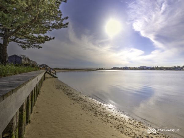Hamptons Home 1020884