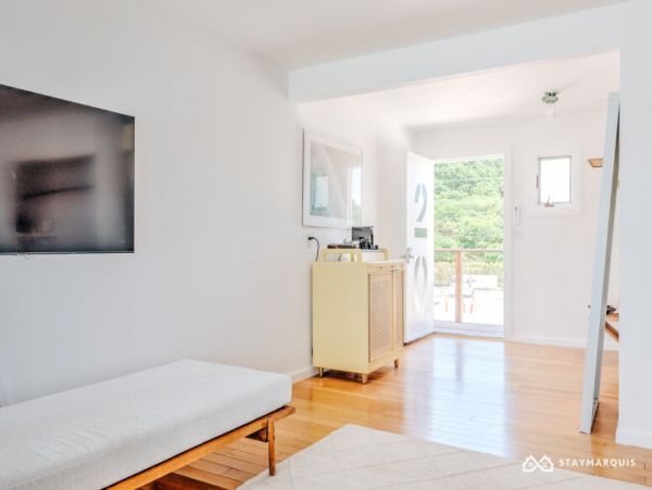 Hamptons Home 1020885