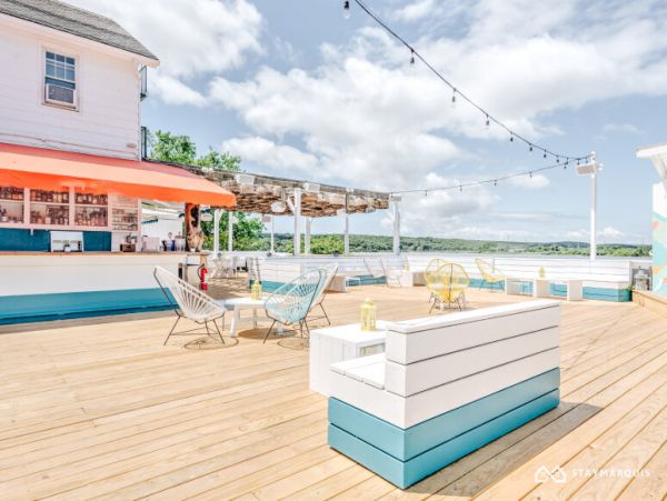 Hamptons Home 1020885