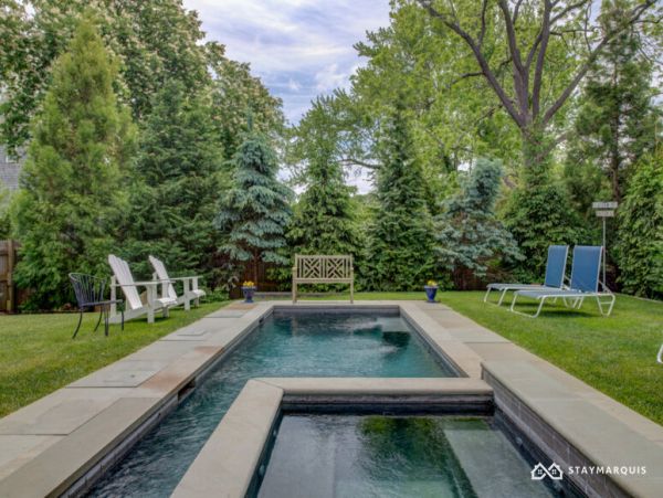 Hamptons Home 1020886