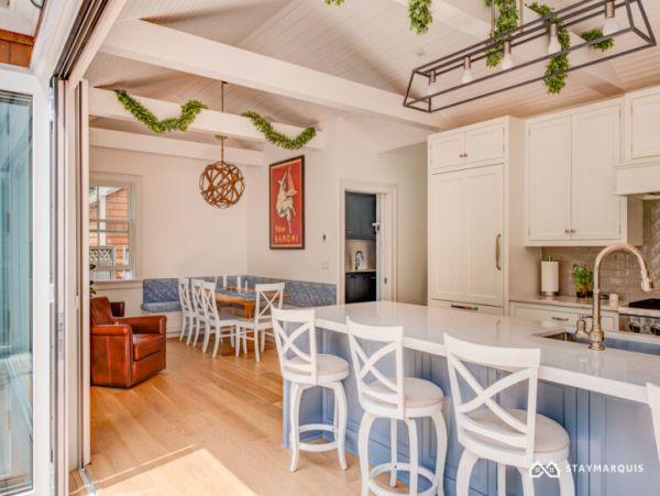 Hamptons Home 1020886