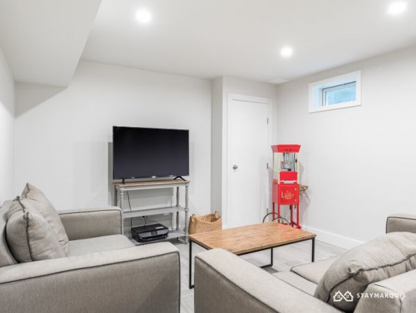 Hamptons Home 1020887