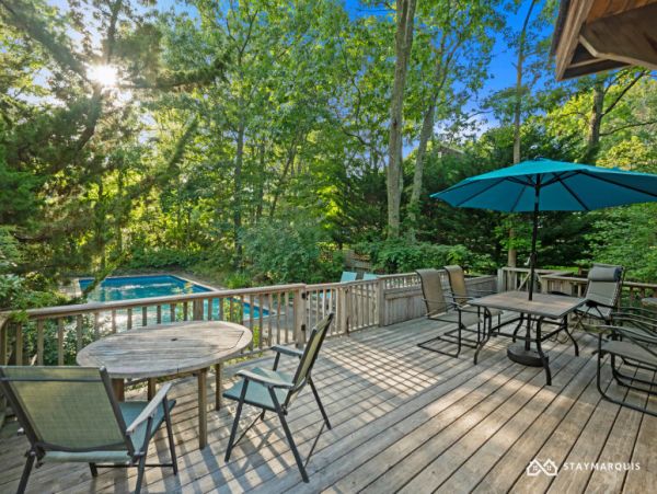 Hamptons Home 1020889