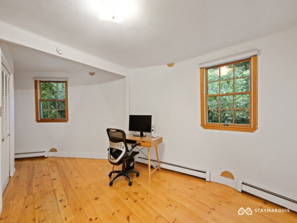 Hamptons Home 1020889