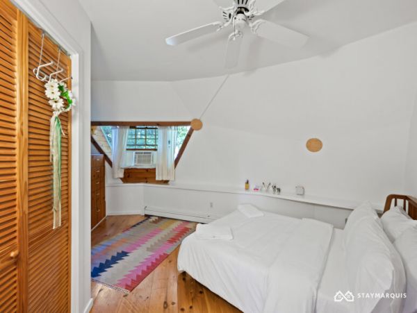 Hamptons Home 1020889