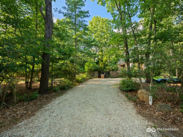 Hamptons Home 1020889