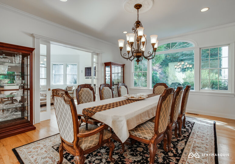 Hamptons Home 1020890