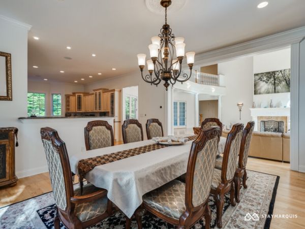 Hamptons Home 1020890