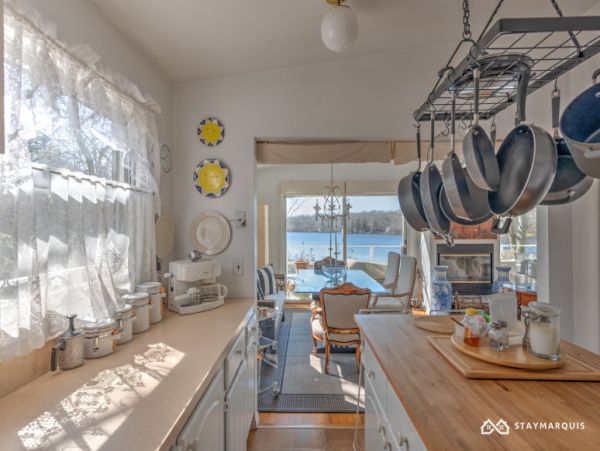 Hamptons Home 1020892