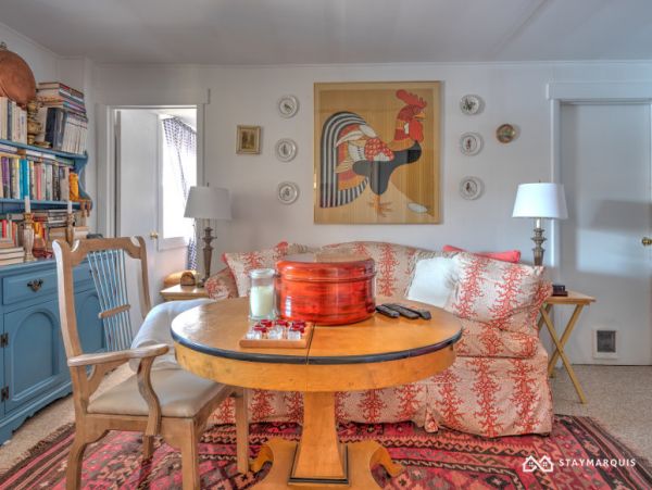 Hamptons Home 1020892