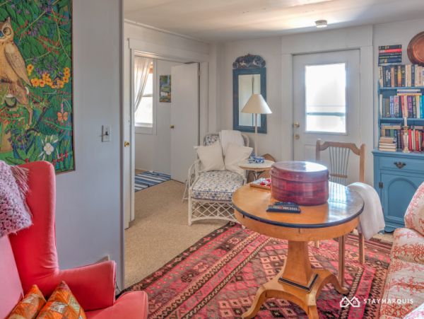 Hamptons Home 1020892