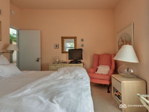 Hamptons Home 1020892
