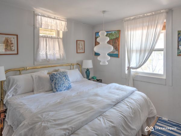 Hamptons Home 1020892
