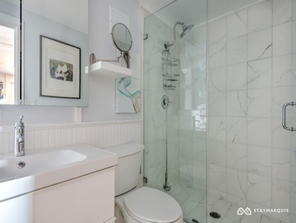 Hamptons Home 1020892