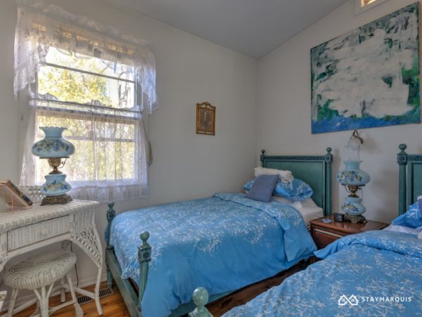 Hamptons Home 1020892