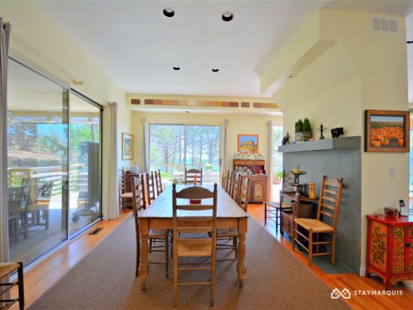 Hamptons Home 1020893