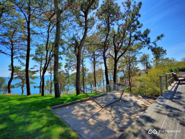 Hamptons Home 1020893