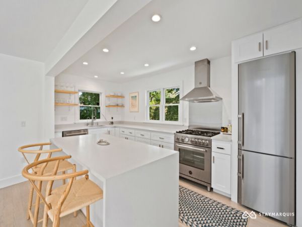 Hamptons Home 1020894