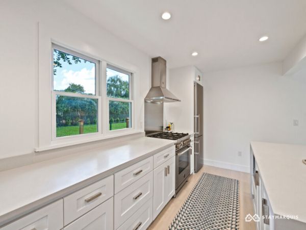 Hamptons Home 1020894