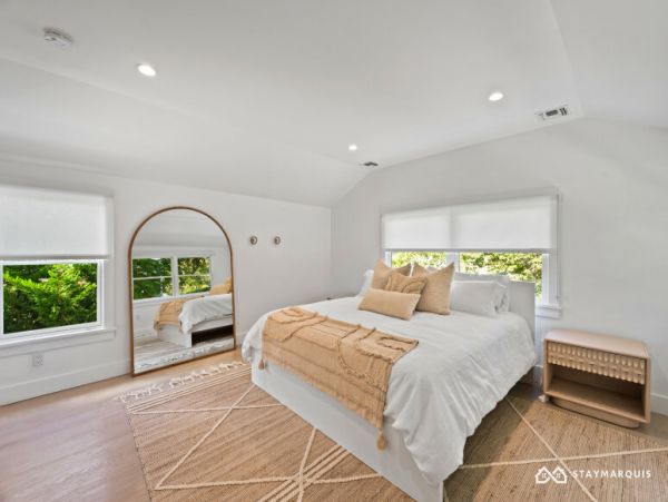Hamptons Home 1020894