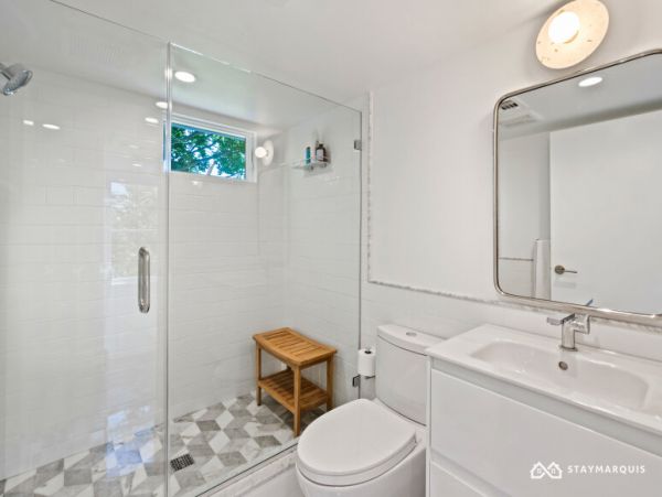 Hamptons Home 1020894