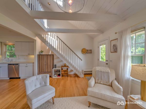 Hamptons Home 1020895
