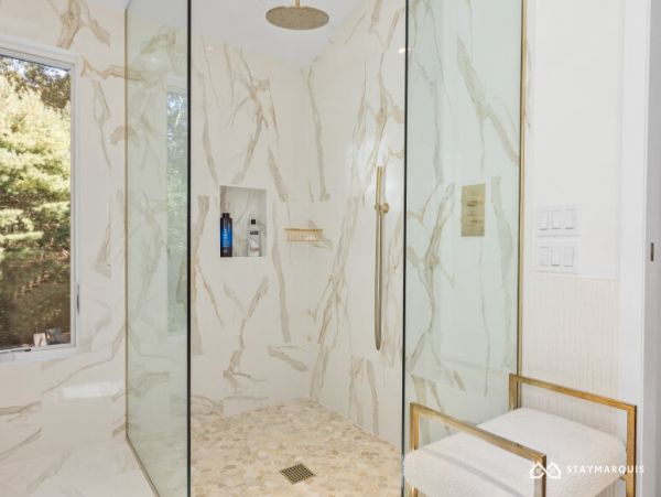 Hamptons Home 1020896