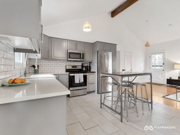 Hamptons Home 1020897