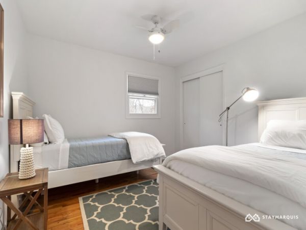 Hamptons Home 1020897