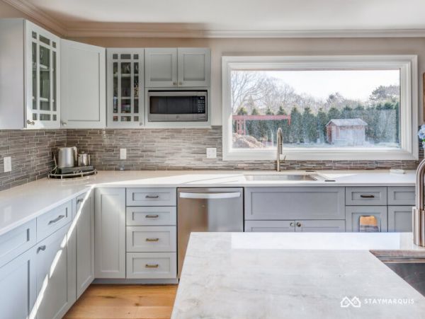 Hamptons Home 1020898