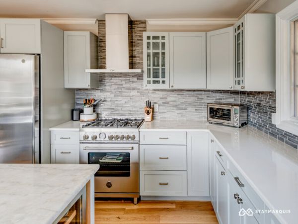 Hamptons Home 1020898