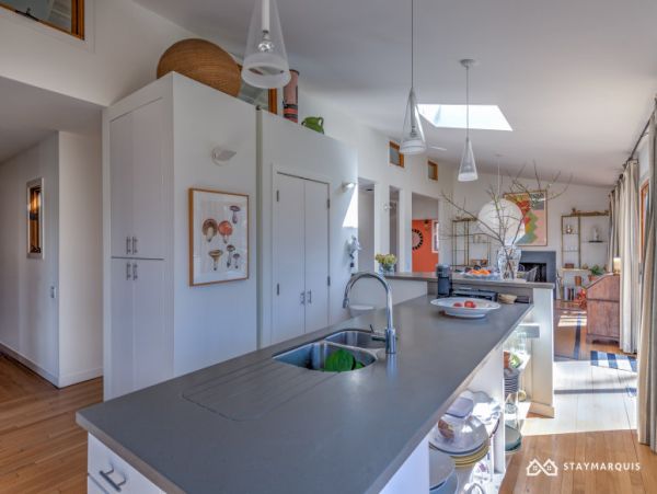Hamptons Home 1020899