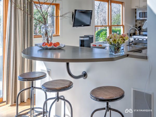 Hamptons Home 1020899