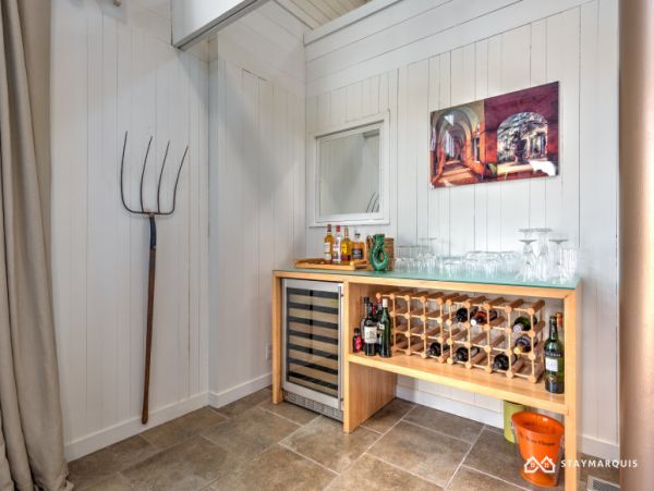Hamptons Home 1020899