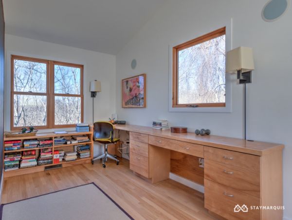 Hamptons Home 1020899