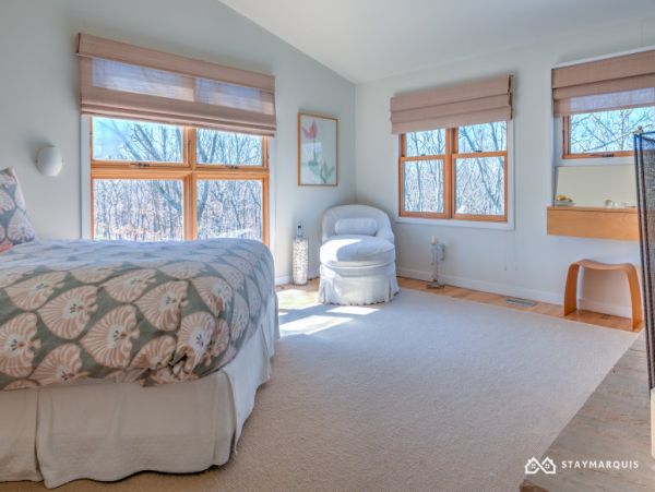 Hamptons Home 1020899