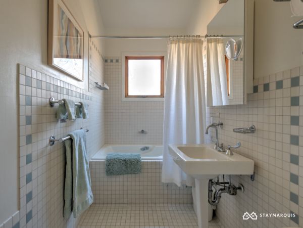 Hamptons Home 1020899