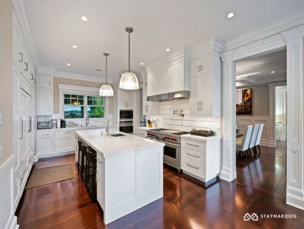 Hamptons Home 1020901