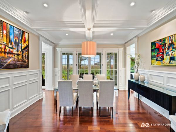 Hamptons Home 1020901
