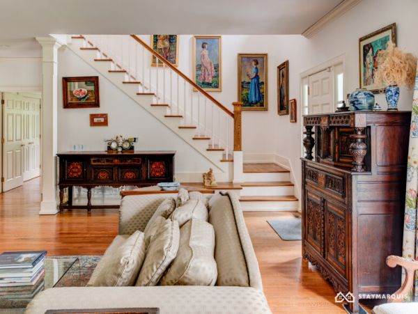 Hamptons Home 1020902