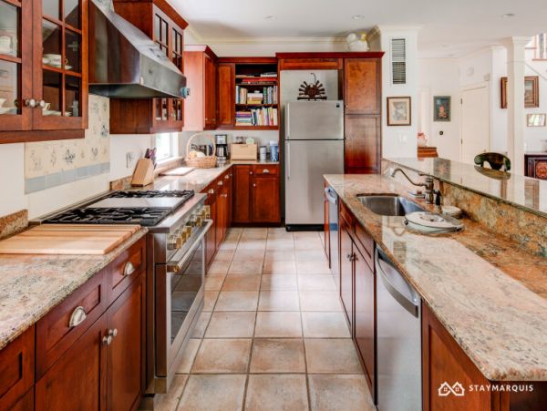Hamptons Home 1020902