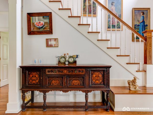 Hamptons Home 1020902