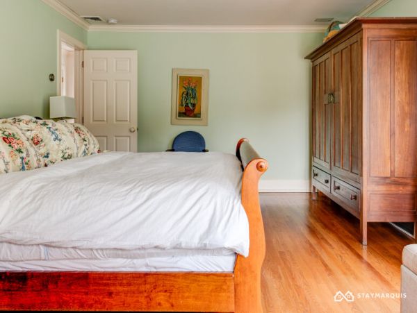 Hamptons Home 1020902