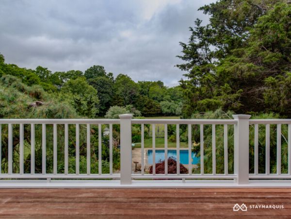 Hamptons Home 1020902