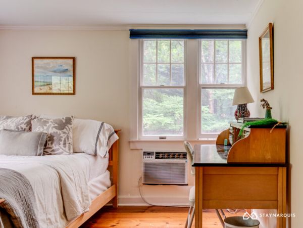 Hamptons Home 1020902