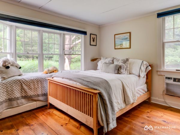Hamptons Home 1020902