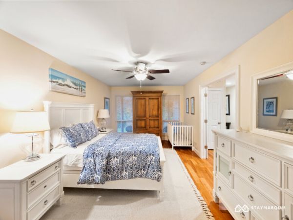 Hamptons Home 1020904