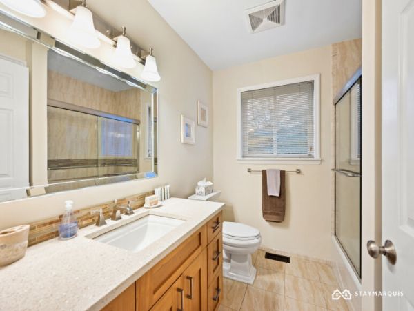 Hamptons Home 1020904
