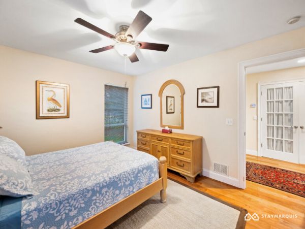 Hamptons Home 1020904