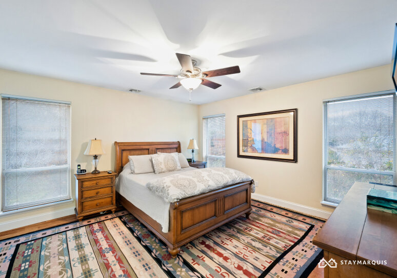 Hamptons Home 1020904